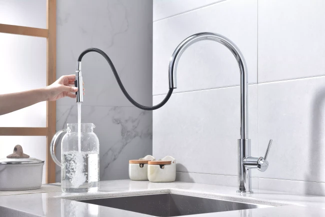 Смеситель Paulmark Senso сенсорный с режимами душ / струя