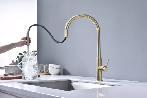 Смеситель Paulmark Senso сенсорный с режимами душ / струя светлое золото