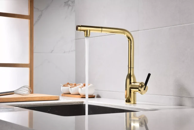 Смеситель с подключением к фильтру для воды с выдвижным изливом Paulmark Viper