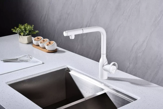 Смеситель с выдвижным изливом Paulmark Urban