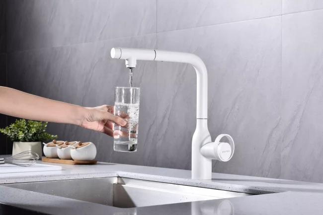 Смеситель с выдвижным изливом Paulmark Urban