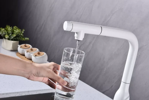 Смеситель с выдвижным изливом Paulmark Urban Белый матовый WH