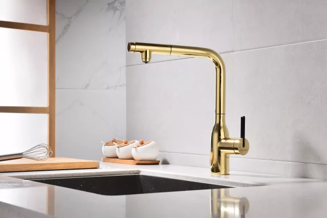 Смеситель с подключением к фильтру для воды с выдвижным изливом Paulmark Viper