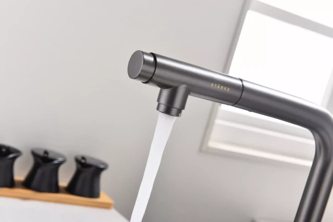 Смеситель с подключением к фильтру для воды с выдвижным изливом Paulmark Viper