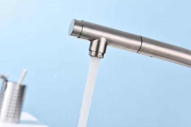 Смеситель с подключением к фильтру для воды с выдвижным изливом Paulmark Viper