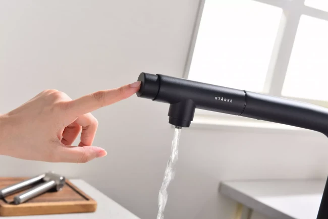 Смеситель с подключением к фильтру для воды с выдвижным изливом Paulmark Viper