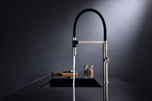 Смеситель Paulmark Leader с гибким изливом Брашированная сталь