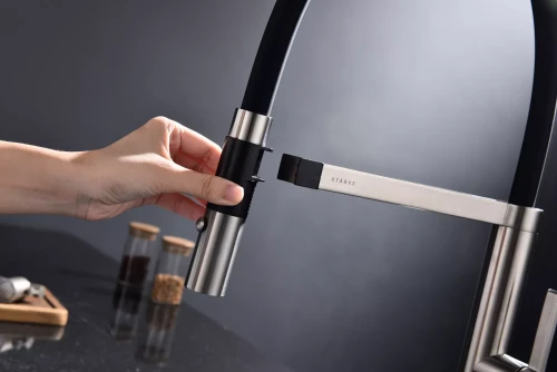 Смеситель Paulmark Leader с гибким изливом Брашированная сталь