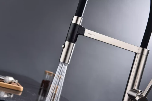 Смеситель Paulmark Leader с гибким изливом Брашированная сталь