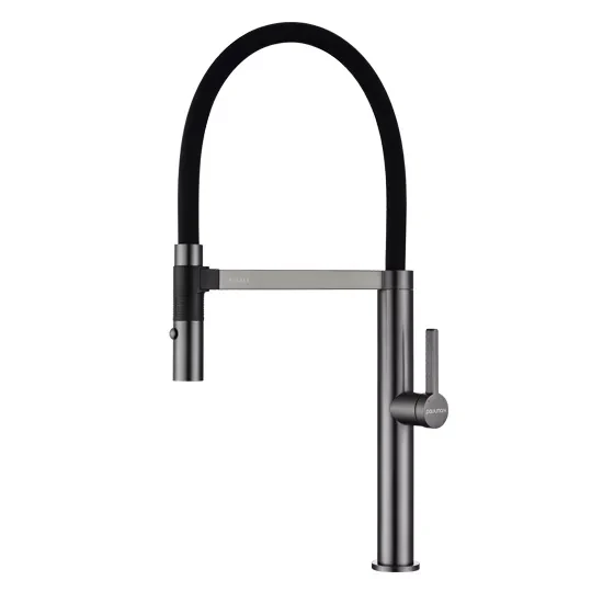 Смеситель Paulmark Leader с гибким изливом