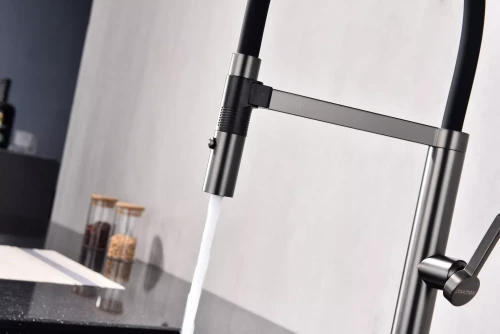 Смеситель Paulmark Leader с гибким изливом Вороненая сталь GM