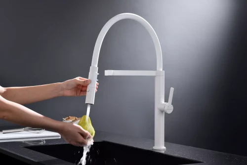 Смеситель Paulmark Leader с гибким изливом Белый матовый WH