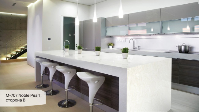 M 707 В Noble Pearl