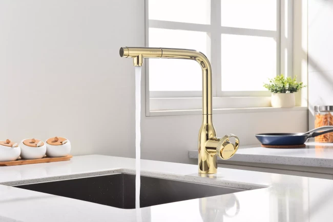 Смеситель с выдвижным изливом Paulmark Urban