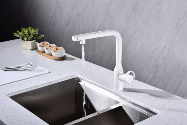 Смеситель с выдвижным изливом Paulmark Urban