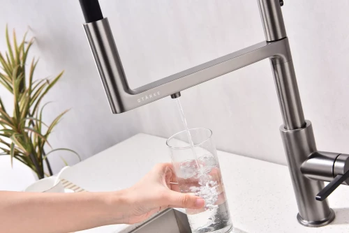 Смеситель Paulmark Tornado с подключением к фильтру для воды Вороненая сталь GM