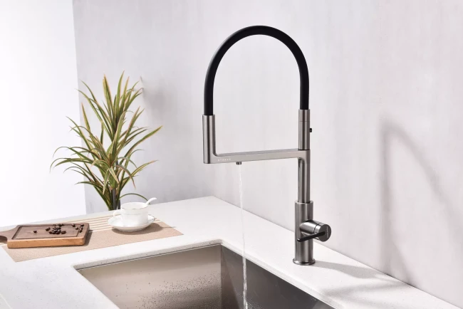 Смеситель Paulmark Tornado с подключением к фильтру для воды