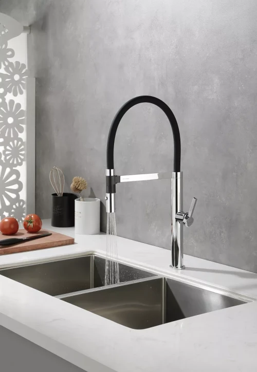 Смеситель Paulmark Leader с гибким изливом Хром CR