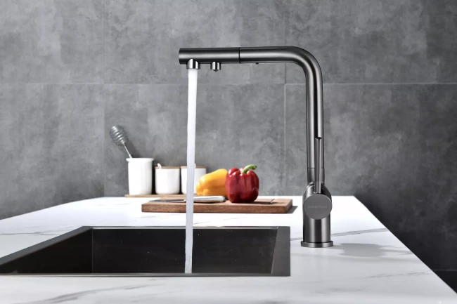 Смеситель SERPENTINE с подключением к фильтру для воды