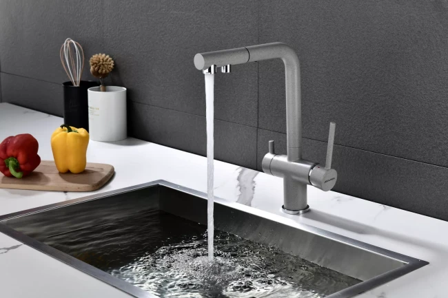 Смеситель SERPENTINE с подключением к фильтру для воды