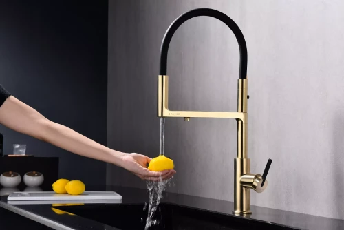 Смеситель Paulmark Tornado с подключением к фильтру для воды светлое золото