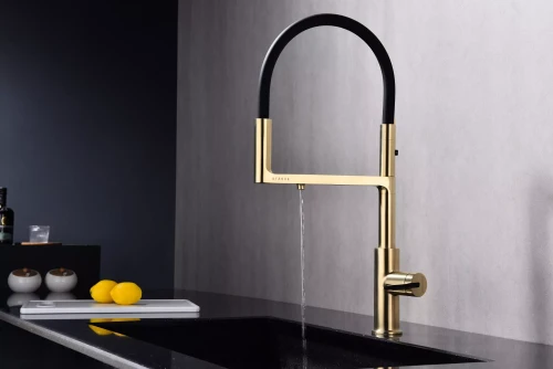 Смеситель Paulmark Tornado с подключением к фильтру для воды светлое золото