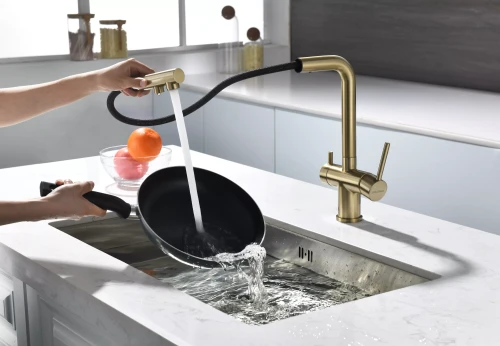 Смеситель SERPENTINE с подключением к фильтру для воды светлое золото