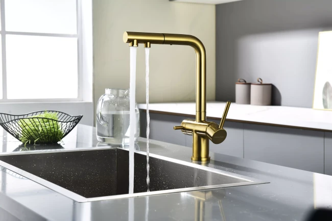 Смеситель SERPENTINE с подключением к фильтру для воды