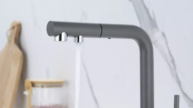 Смеситель SERPENTINE с подключением к фильтру для воды