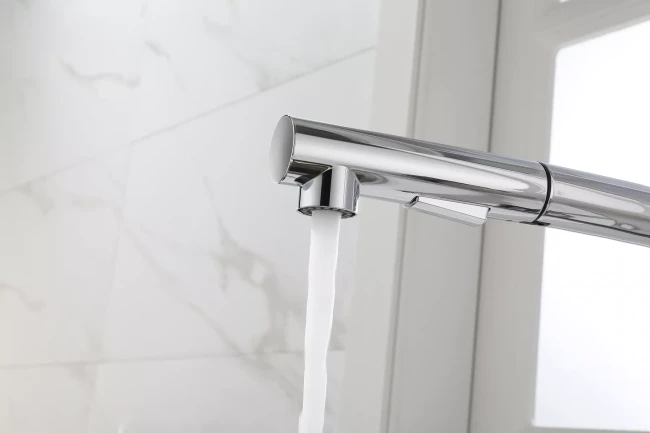 Смеситель Paulmark Neo латунный с поворотным изливом