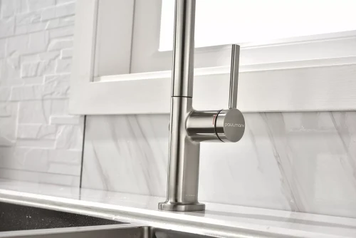 Смеситель Paulmark Neo латунный с поворотным изливом Брашированная сталь