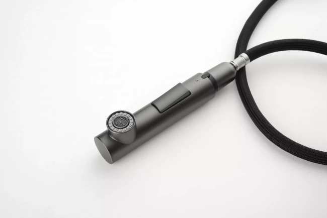 Смеситель Paulmark Neo латунный с поворотным изливом