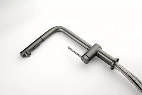 Смеситель Paulmark Neo латунный с поворотным изливом Вороненая сталь GM