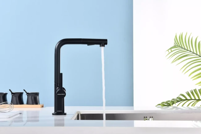 Смеситель Paulmark Neo латунный с поворотным изливом