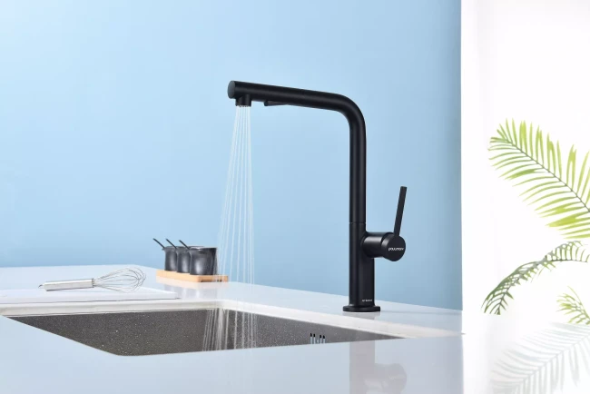 Смеситель Paulmark Neo латунный с поворотным изливом