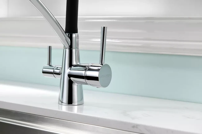 Смеситель Paulmark Siegen однорычажный с гибким шлангом