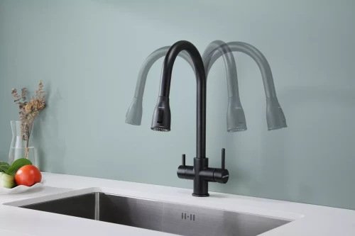 Смеситель латунный LANGE с подключением к фильтру для воды с выдвижной лейкой черный