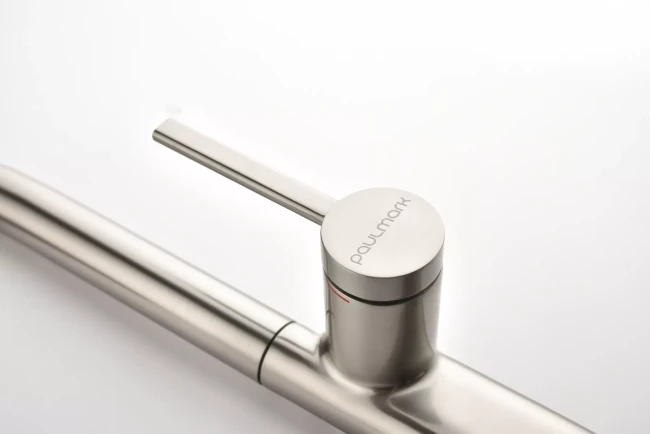 Смеситель Paulmark Neo латунный с поворотным изливом