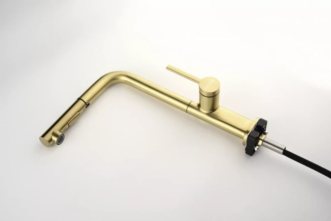 Смеситель Paulmark Neo латунный с поворотным изливом