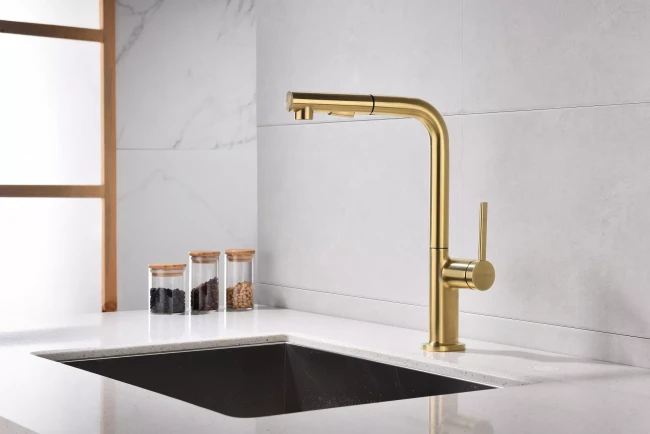 Смеситель Paulmark Neo латунный с поворотным изливом