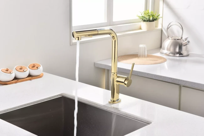 Смеситель Paulmark Neo латунный с поворотным изливом