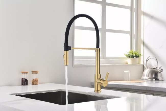 Смеситель Paulmark Halt поворотный