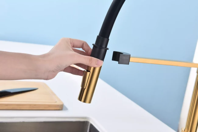 Смеситель Paulmark Halt поворотный