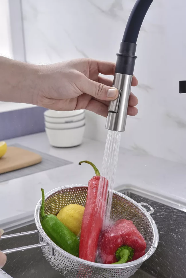 Смеситель Paulmark Halt поворотный