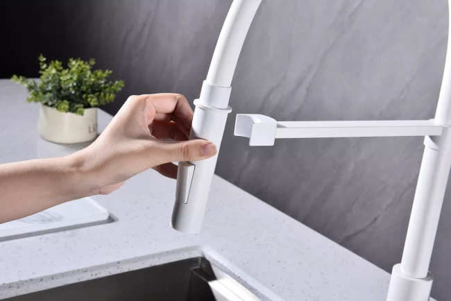 Смеситель Paulmark Halt поворотный