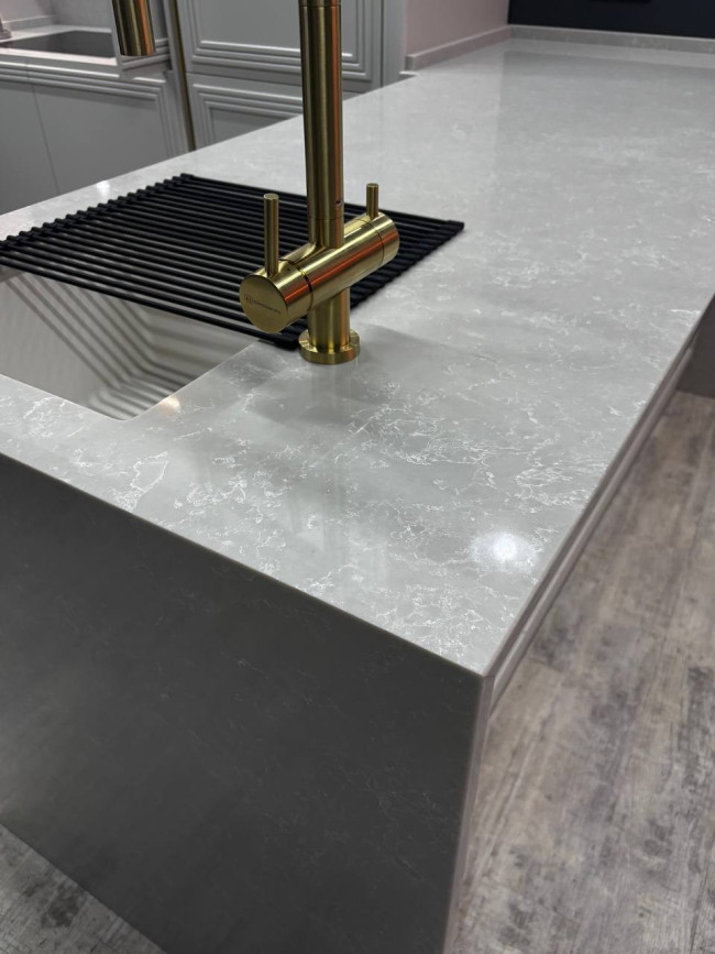 R 511 / RM511  Лед Байкала