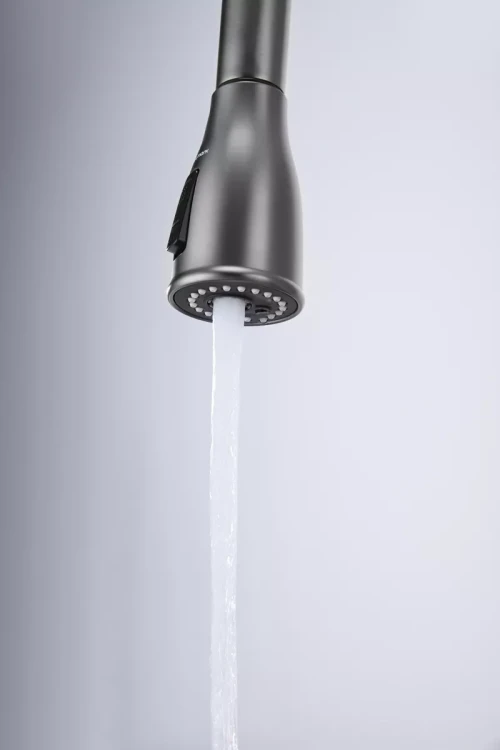 Смеситель латунный LANGE с подключением к фильтру для воды с выдвижной лейкой Вороненая сталь GM