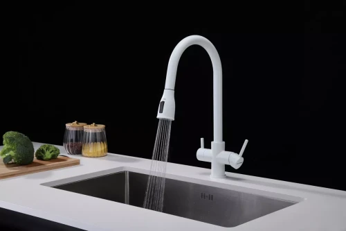 Смеситель латунный LANGE с подключением к фильтру для воды с выдвижной лейкой Белый матовый WH