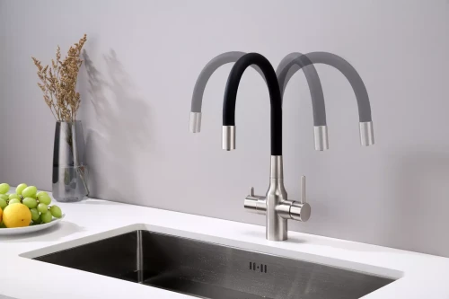 Смеситель Paulmark Salix с гибким изливом Брашированная сталь