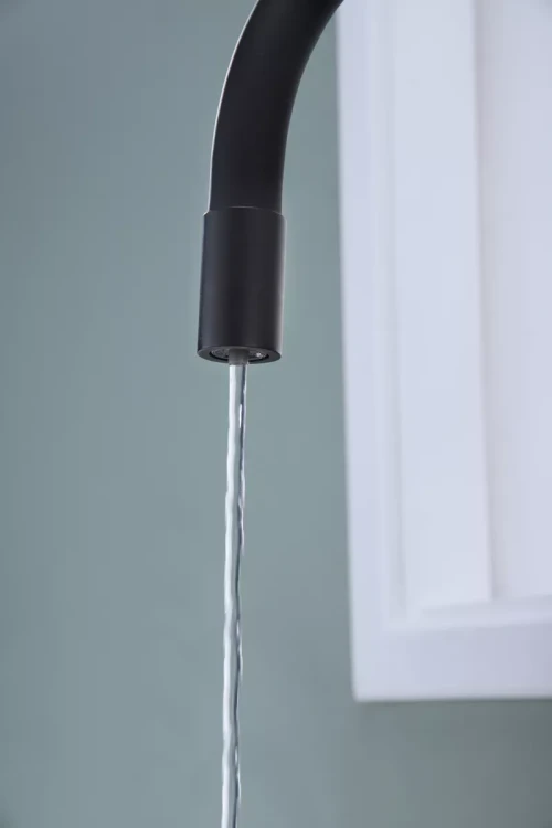 Смеситель Paulmark Salix с гибким изливом Антрацит